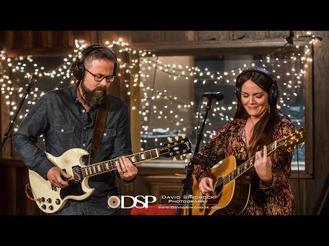 Echo Sessions 51 - Leigh Glass - Whole Show