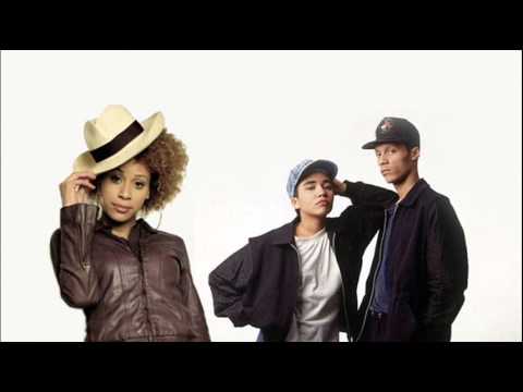 Oceana vs. Technotronic - Pump Up The Cry