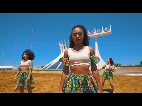 Amarelo, azul e branco (Arte Jovem)