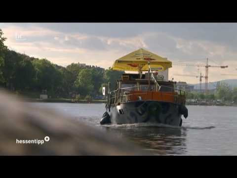 Auf einen Schoppen am Bembelboot