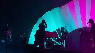 “Tearin’ Up My Heart” Kacey Musgraves/Soccer Mommy Live Los Angeles 02.15.19