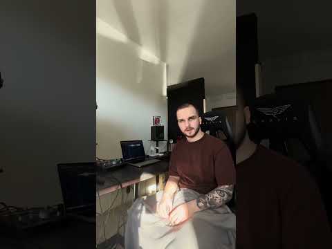 Kiedy ziomek wbija do zamkniętego studia….    #dc #foryou #youngszymi #moment #love