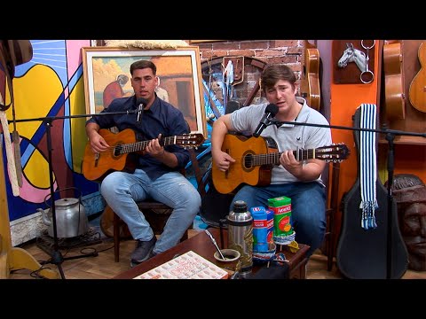 ENTRE MATES Y GUITARRAS PROGRAMA 514 - 22 DE ABRIL DE 2023