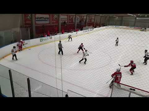 D2 AAA / Sport Järät- JYP musta / 8.12.2019 klo 11.40