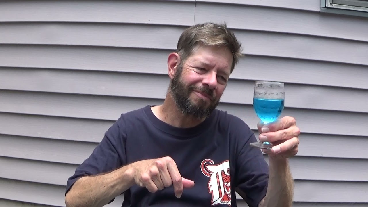 Louisiana Beer Reviews: Four Loko Pregame Sour Blue Razz