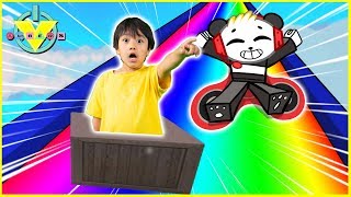 Roblox SLIDE DOWN STUFF in a Rainbow Box Let&#39;s Play with VTubers Ryan ToysReview Vs Combo Panda
