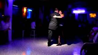 Diego Benavidez y Natasha Agudelo / La Bruja