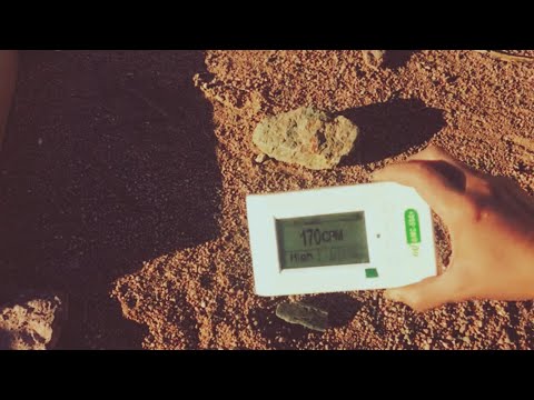 RADIOACTIVE!  ☢️ Testing Fossil For Uranium Content w Geiger Counter