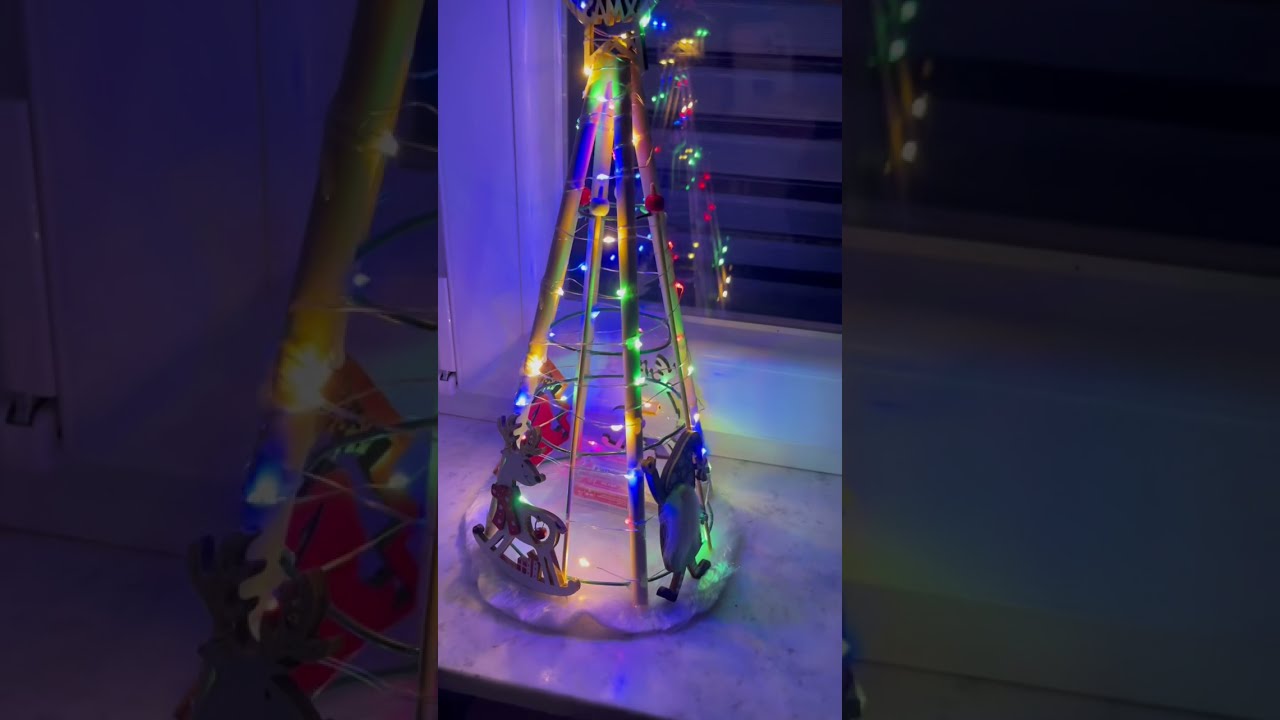 Albero di Natale realizzato a mano