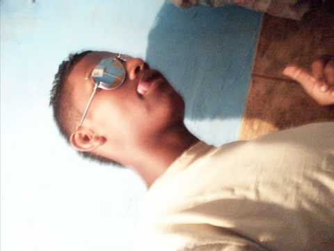 MONTAGEM  FIKA DE 4 E SO KATUCADÃO VC MAMA ME OLHANDO TU QUE MAMA TU Q MAMA