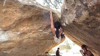 Video thumbnail of Yabo Roof Traverse, V4. Joshua Tree