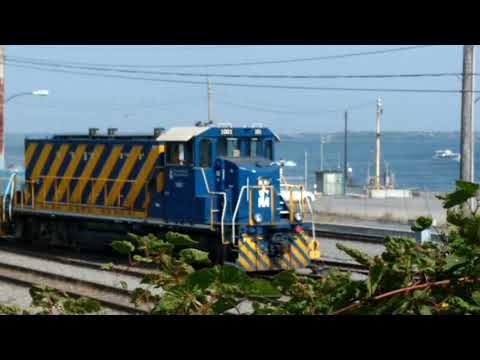 TRAINS Port of Montreal Switchers in Intermodal Yard