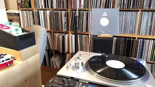 Trackdigger tracked 0309 B „Je M‘Apelle Merde“ from the Same Ep by Patrick Specke & Daze Maxim
