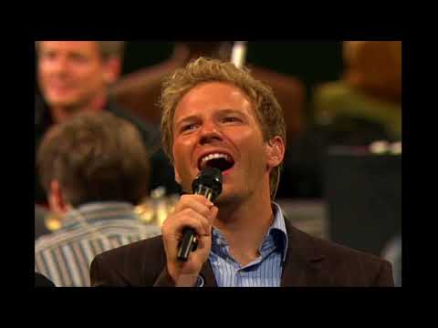 Gaither Homecoming comedy and When morning sweeps the eastern sky