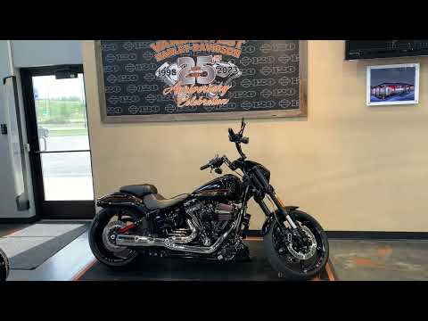 2017 Harley-Davidson Softail CVO Pro Street Breakout at Vandervest Harley-Davidson, Green Bay, WI 54303