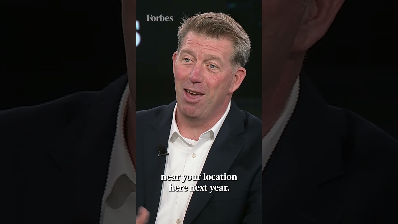 The Chuck E. Cheese CEO's Strategy Behind Modernizing A Classic Brand