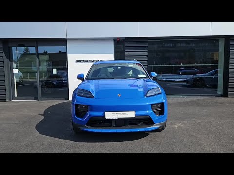 Porsche Macan 4 - Image 2