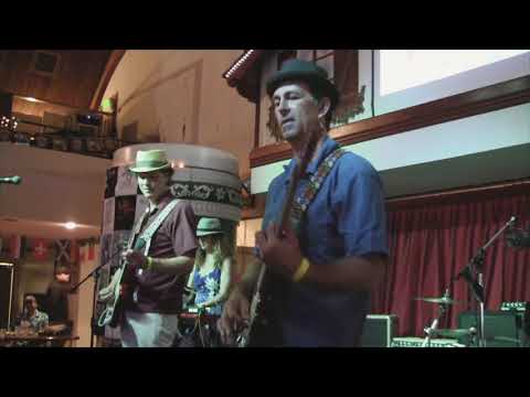 Frankie & the Poolboys "Kill Devil Club" SG101 Con 2018