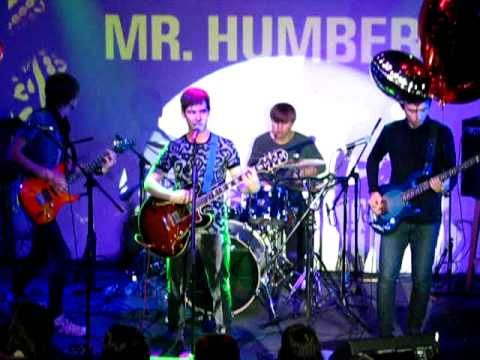 Mr. Humbert - Инопланетяне