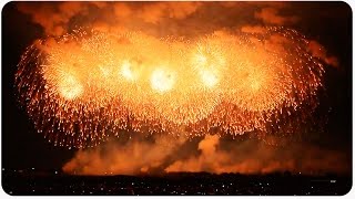 Happy New Year E-Cards, During a fireworks show in Saitama Japan spectators were treated to an incredible feat when they witnessed a Guinness World Record