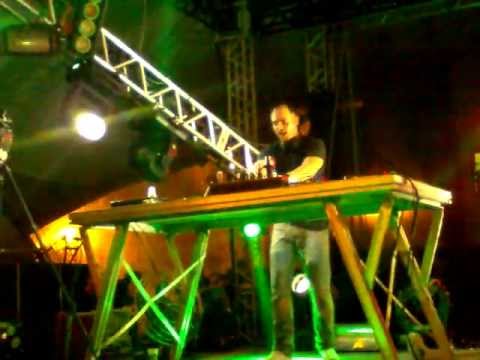 RMC Tom Staar - Chanel 42 [Deadmau5, Wolfgang Gartner]
