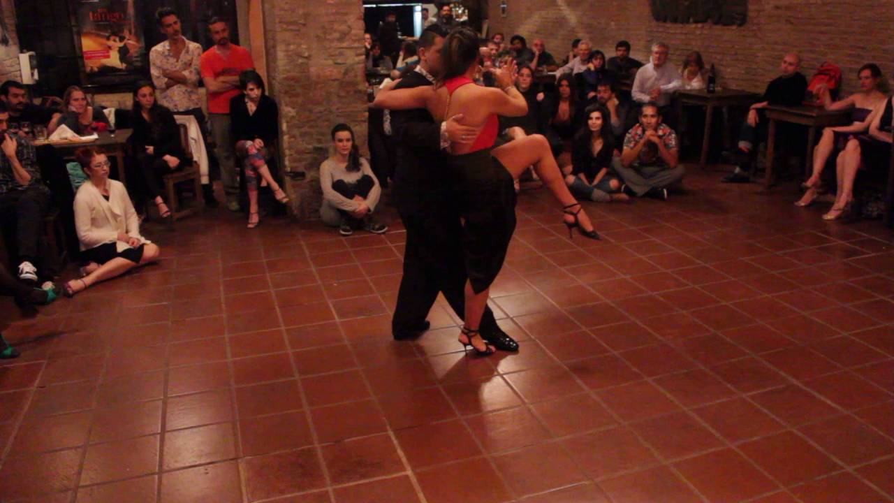 Agustina Paez y Sebastián Bolívar - 30/4/2016 - La Cachivachería 1/4