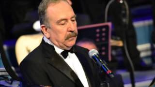 Kahraman ÖZLÜ-Ey Gamzesi Fettan Hemi Giysûsuna Men Dîdem (BAYATİ)R.G.