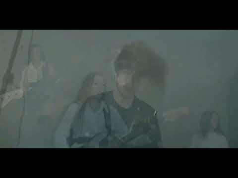 Ornament - Ornament - Mávám bouři (Official Video)