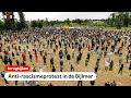 TERUGKIJKEN: anti-rascismeprotest in de Bijlmer