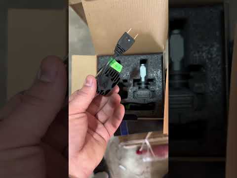 Комплект LED ламп HeadLight S1 H4 6000K 4000lm с радиатором - фото 1 - id-p1433588762