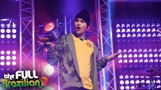 Illy Performs Tightrope on The Full Brazilian