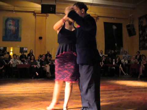  Jesica Arfenoni  and  Maximiliano Cristiani  are  dancing  to  the  tango  "  Decile que Vuelva  "  by  Ricardo Tanturi