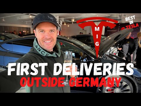 FIRST deliveries of 'Made in Germany' Model Y outside Berlin 👏👏👏