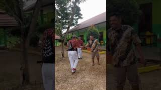 Download lagu viral siswa SMA N 7 berau yg suaranya mirip dengan presiden jokowi mp3 Download lagu viral siswa SMA N 7 berau yg suaranya mirip dengan presiden jokowi mp3