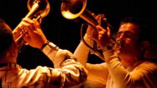 Carolina - Taraf de Haidouks & Kocani Orkestar