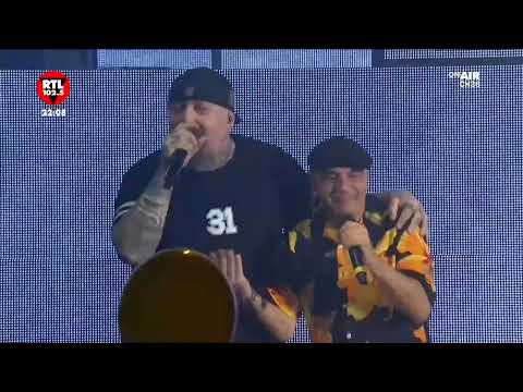 Articolo 31 - Spirale ovale/La mia ragazza mena al Forum d'Assago di Milano 2023 #rtl1025