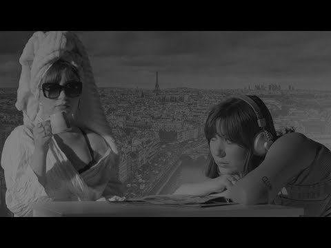 Sur La Lune - Olivia Britton (Music Video)