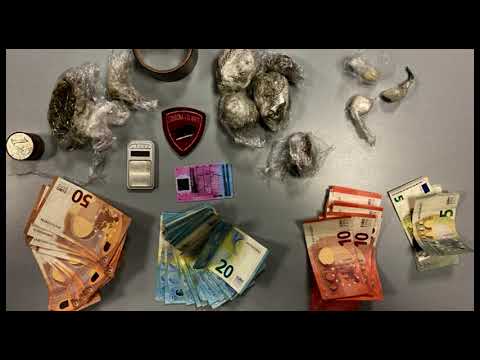 Arezzo. In auto con marijuana, cocaina e patente falsa: arrestato