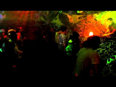 雪　aka NOLM (mental Sauce/Savage Family/Phreex Networkx) dj set at.Twist Edge Presents