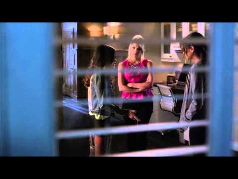 Pretty Little Liars 3x24 - Hanna, Aria & Emily Discuss About Spencer.