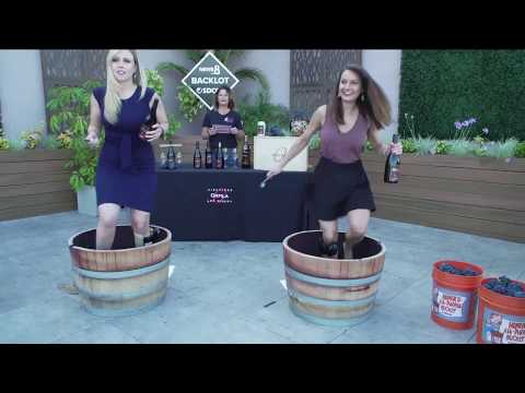 download lagu mp3 mp4 Foot Wine, download lagu Foot Wine gratis, unduh video klip Foot Wine