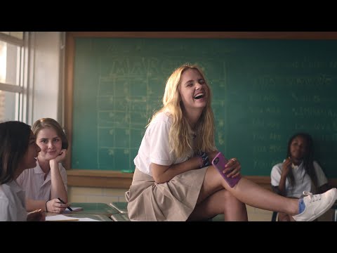 秘密戀情與父母離異，人生真有所謂平衡嗎？《泛泛女孩》一個平凡的高中女生生活｜原創娛樂 Creative Century Ent.