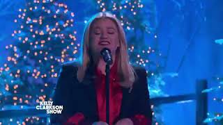 'Christmas Eve' by Kelly Clarkson LIVE at the kelly clarkson show