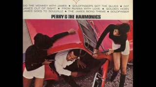 Perry and the Harmonics  - Do the monkey with James