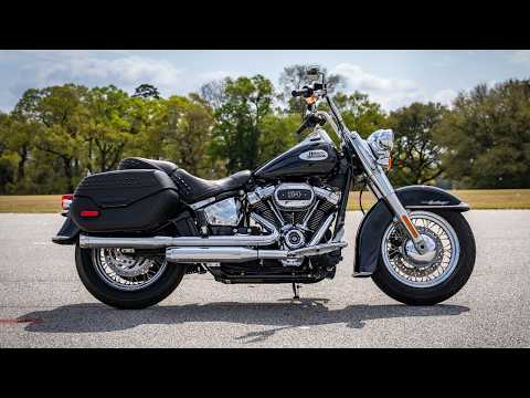 2023 Harley-Davidson® Heritage Classic FLHCS