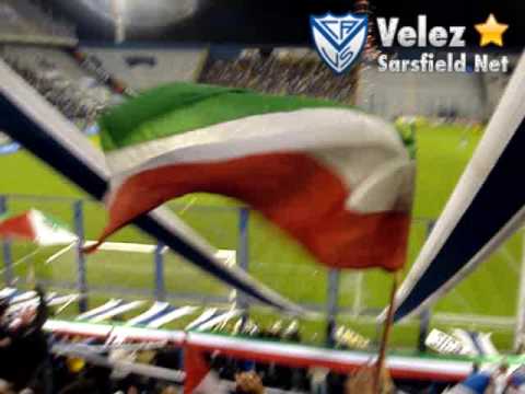 "Vélez de mi vida, vos sos la alegría de mi corazón" Barra: La Pandilla de Liniers • Club: Vélez Sarsfield