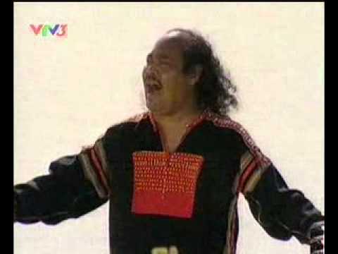 Thể hiện bởi Y Moan