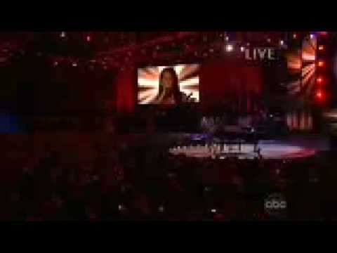 Alicia Keys performs at Inauguration Neighbourhood Ball