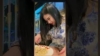 Download lagu #vaniagemash — Holla Mimi Nia nyunyu ,hobby ku nulisin mamam @mimivaniagemash #dance #fyp mp3 Download lagu #vaniagemash — Holla Mimi Nia nyunyu ,hobby ku nulisin mamam @mimivaniagemash #dance #fyp mp3