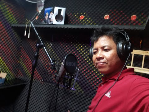 អូនស្ម័គ្របងហើយOun Smak Bong Houyនិពន្ធ​​ ឈាង​​​​ សោភ័ណ្ឌ ច្រៀង​ ព្រឿង​ ចិន្តាwww.youtube.com/watch?